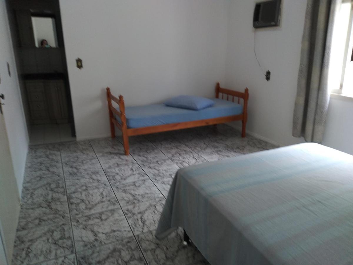 Hostel Germanica Жоїнвіль Екстер'єр фото